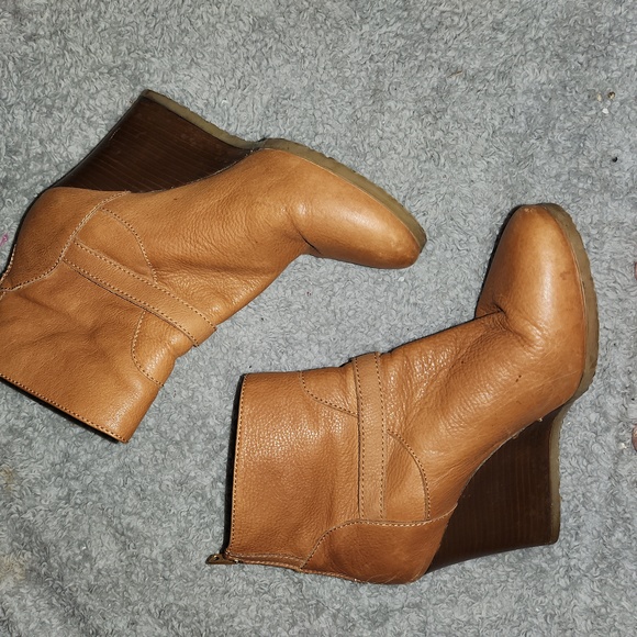 J. Crew Size 8.5 Cognac Color Leather & Brown Wedge Booties - Picture 2 of 9